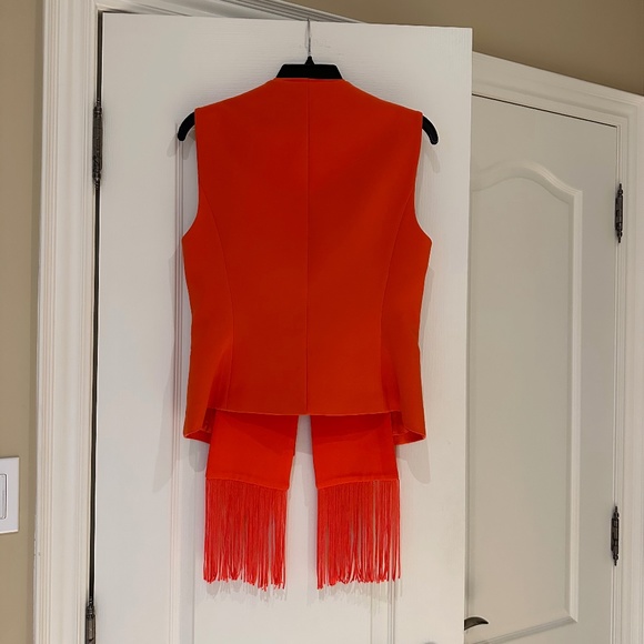 BCBG  Maxazria Vest with Scarf, Size XS, Poinsettia (Orange) - Picture 7 of 14